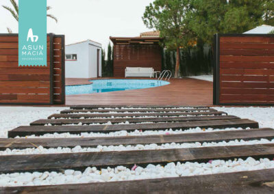 EXTERIORES DE PISCINA MUCHAMIEL